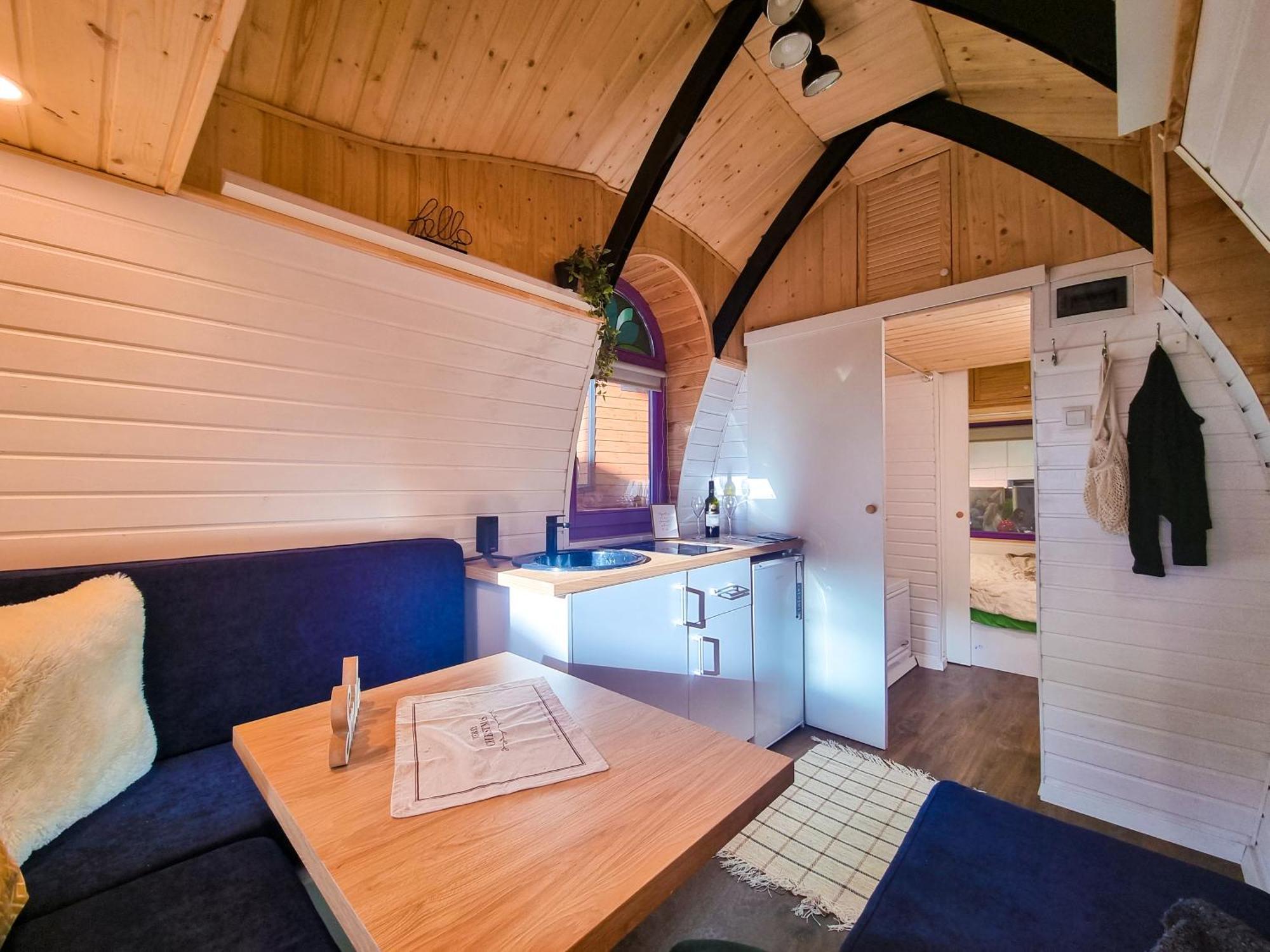 Downtown Tiny Houses Near Cismigiu Gardens Bucharest Exterior photo