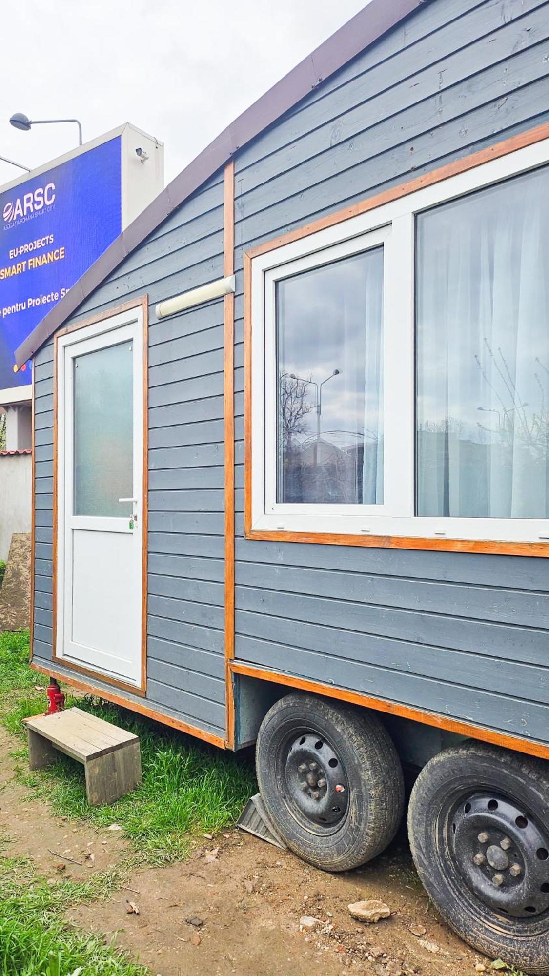 Downtown Tiny Houses Near Cismigiu Gardens Bucharest Exterior photo